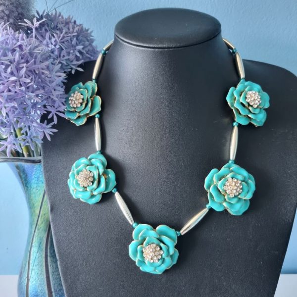 Turquoise Flower Necklace