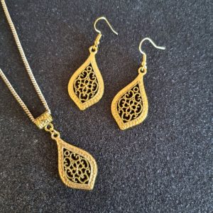 Golden Filigree Set